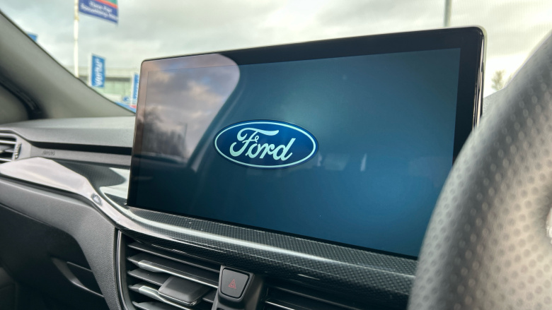 Ford Focus 1.0 EcoBoost Hybrid mHEV 155 ST-Line 5dr Auto Petrol Hatchback